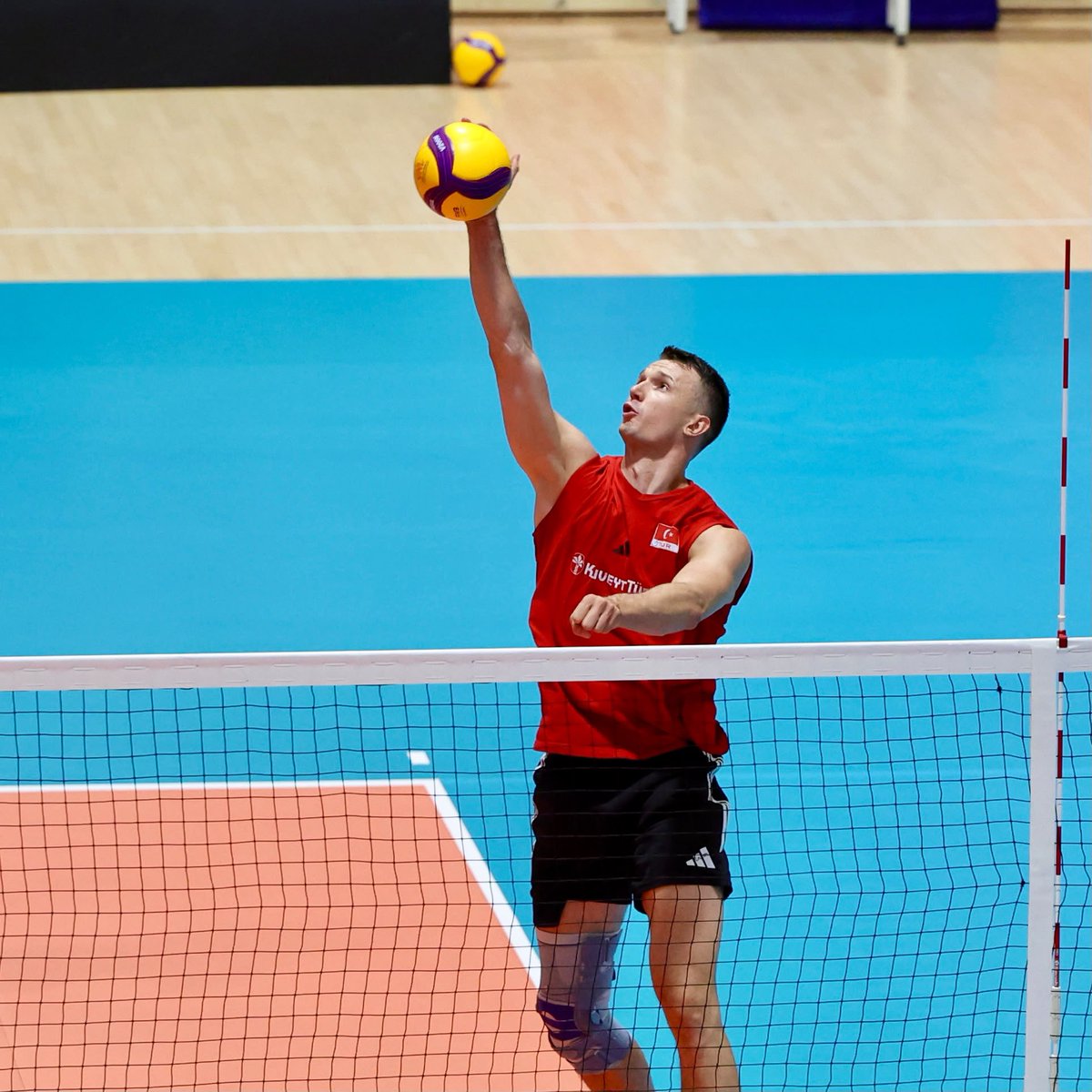 Türkiye Voleybol Federasyonu tweet media