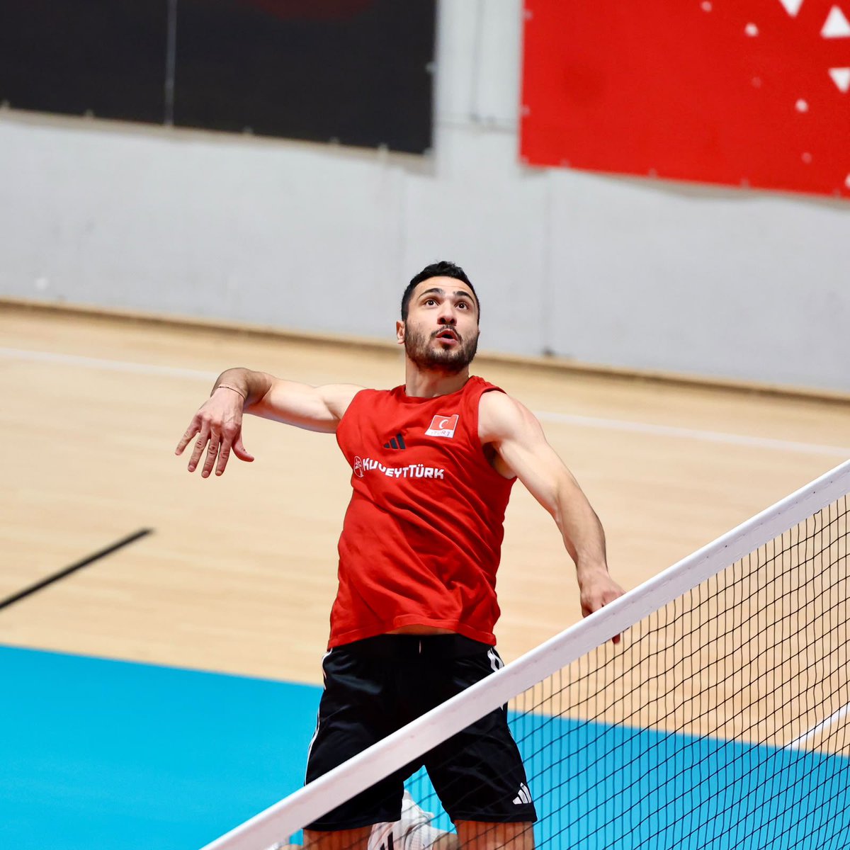 Türkiye Voleybol Federasyonu tweet media