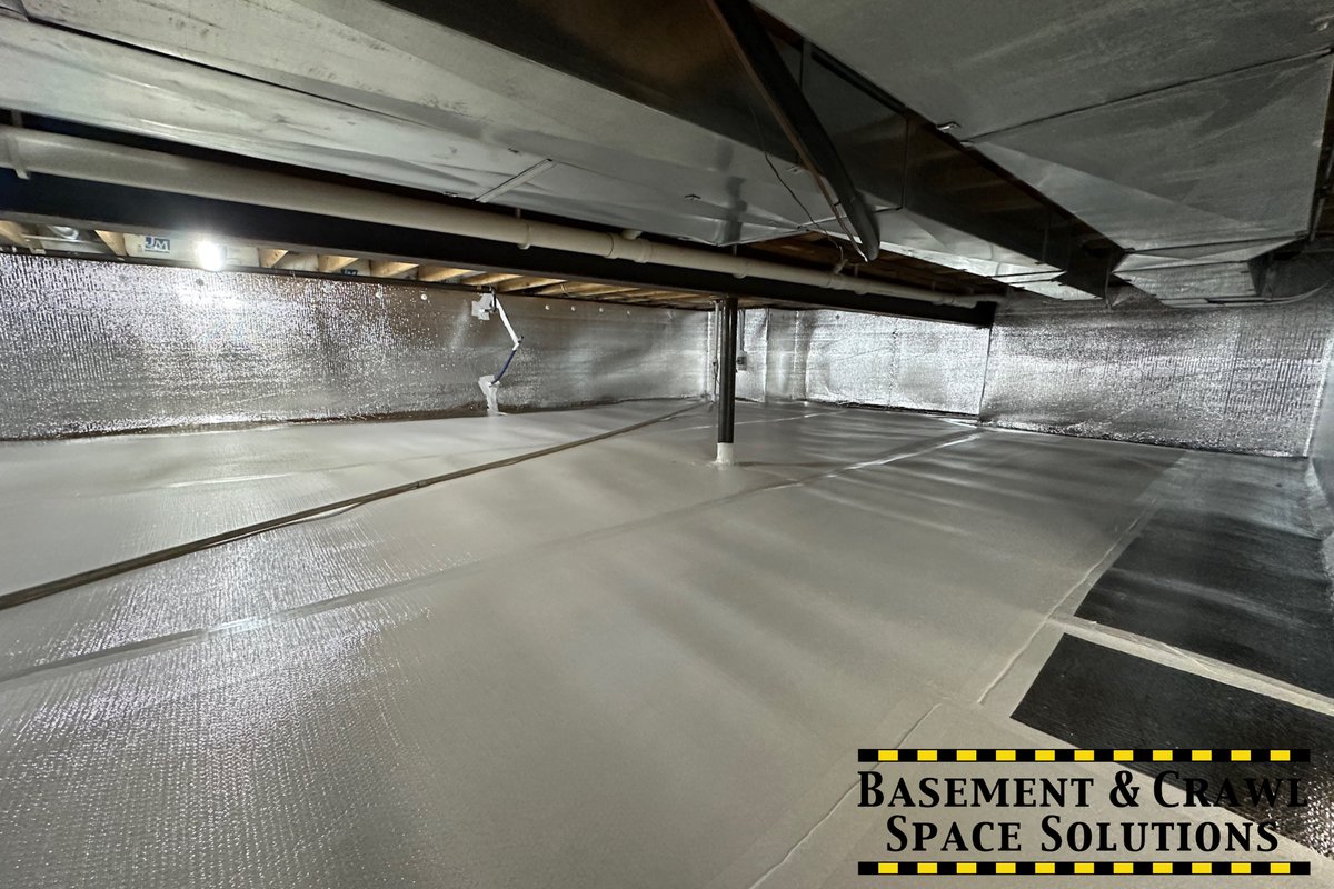 DryToday's tweet photo. For most people, the crawl space is just an unused, empty space under the house that occasionally gets wet &amp; has a weird smell to it.

Wouldn't it be nice if it was a clean, dry, usable space?!

It can be! Give us a call &amp; we can fully encapsulate your crawl space! (815) 715-6050 https://t.co/ThGRM01mV8