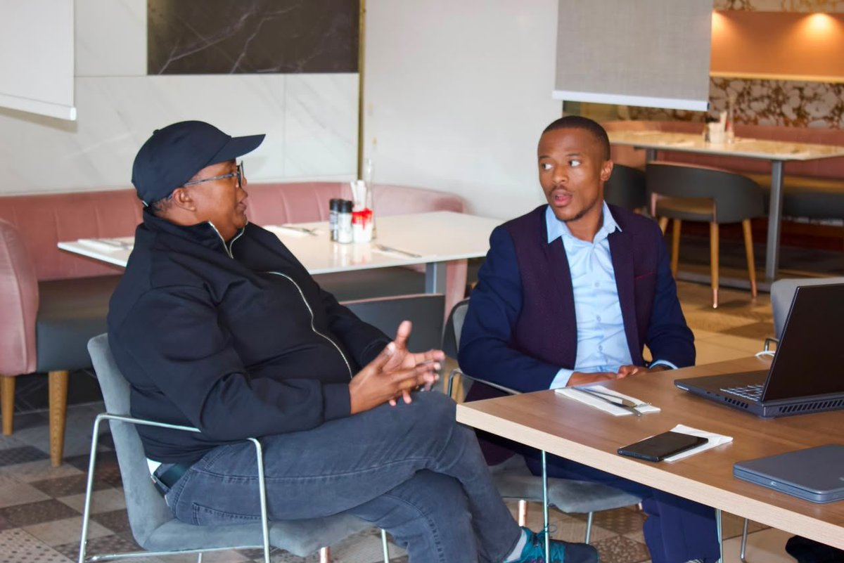 DWYPD_ZA's tweet photo. 👓🇿🇦 DM @msletsike met with innovator Elihle Stali, creator of #Spectacles4TheBlind—an AI-powered smart wearable improving independence for persons with visual impairments. Following his showcase at the LEAP EAST Start-Up Exhibition in Hong Kong, he demonstrated the prototype. https://t.co/EcPQoPec6b
