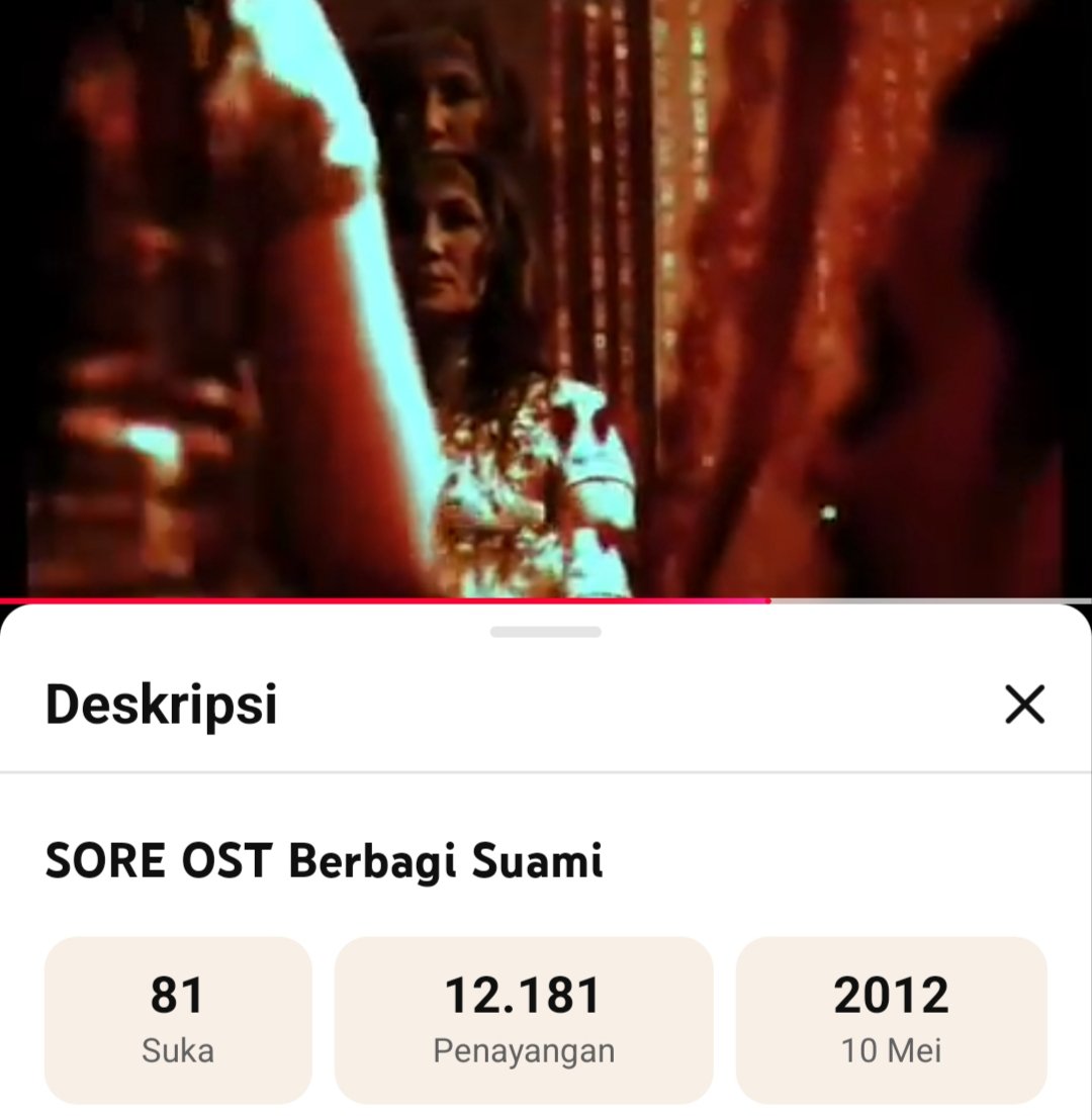 gumpnhell's tweet photo. Sebagai penggemar berat @SOREband ane tau membernya konservatip tp baru tau sampe separah ini. Yg bikin heran (&amp; menyebalkan), si Awan support 02 &amp; punya SPPG sebelah studionya Sore. 😑

Tp ane emang anggep band Sore udah tamat seiring kepergian Ade Paloh.

Somos Libres! ✊ https://t.co/KCtHWnBT3G
