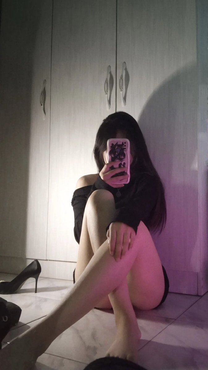 qiu89641's tweet photo. I miss U https://t.co/ukuWjFpoNk