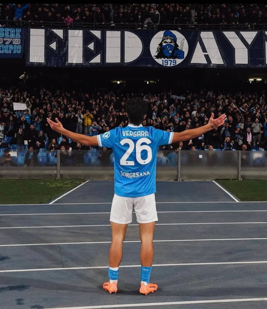 GDangiwa's tweet photo. 🚨🔵⚪️ New deal for Antonio Vergara at Napoli will be valid for 5 years with salary increased for Italian talented winger.

Specific add-ons also included based on player and team performances.

Never been close to any other club linked as Vergara only wanted to stay. https://t.co/DindepxQly