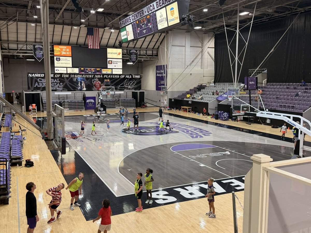 UCAMBB's tweet photo. It was a great Day 1 of the 2nd Future Bears Camp of the summer! It’s going to be a fun week in the Farris Center!

#BearClawsUp https://t.co/a2mADwZ8Gf