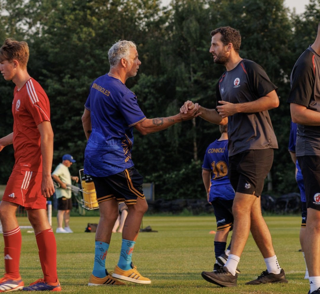 northernpromise's tweet photo. Mark Fish Foundation 🇿🇦🤝🏻🏴󠁧󠁢󠁥󠁮󠁧󠁿 Steven Gerrard Academy 

#BringingNationsTogether #SMS7V7 https://t.co/s2bD3fsx4L