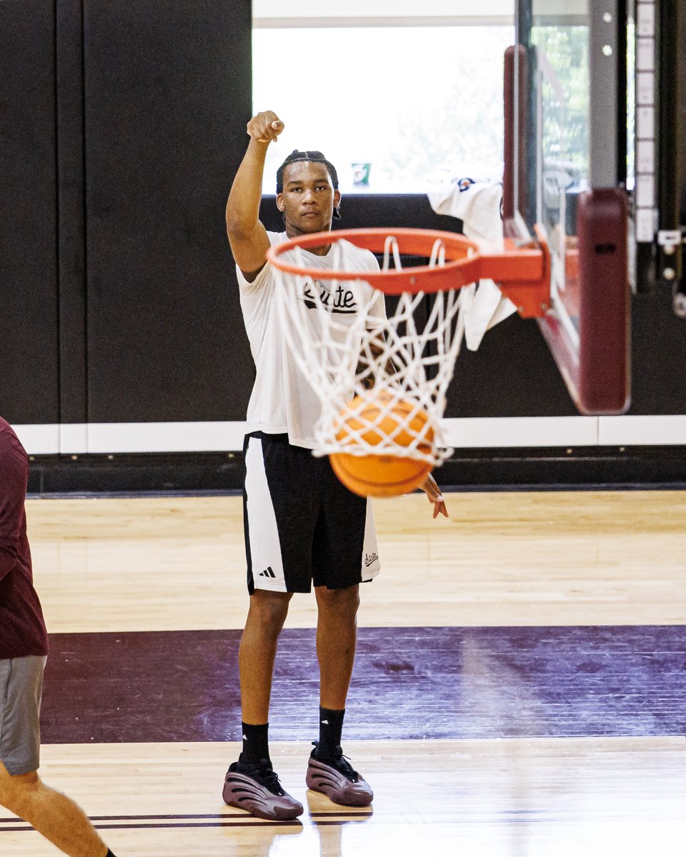 HailStateMBK's tweet photo. 🎯 https://t.co/QqnjPoNoKf
