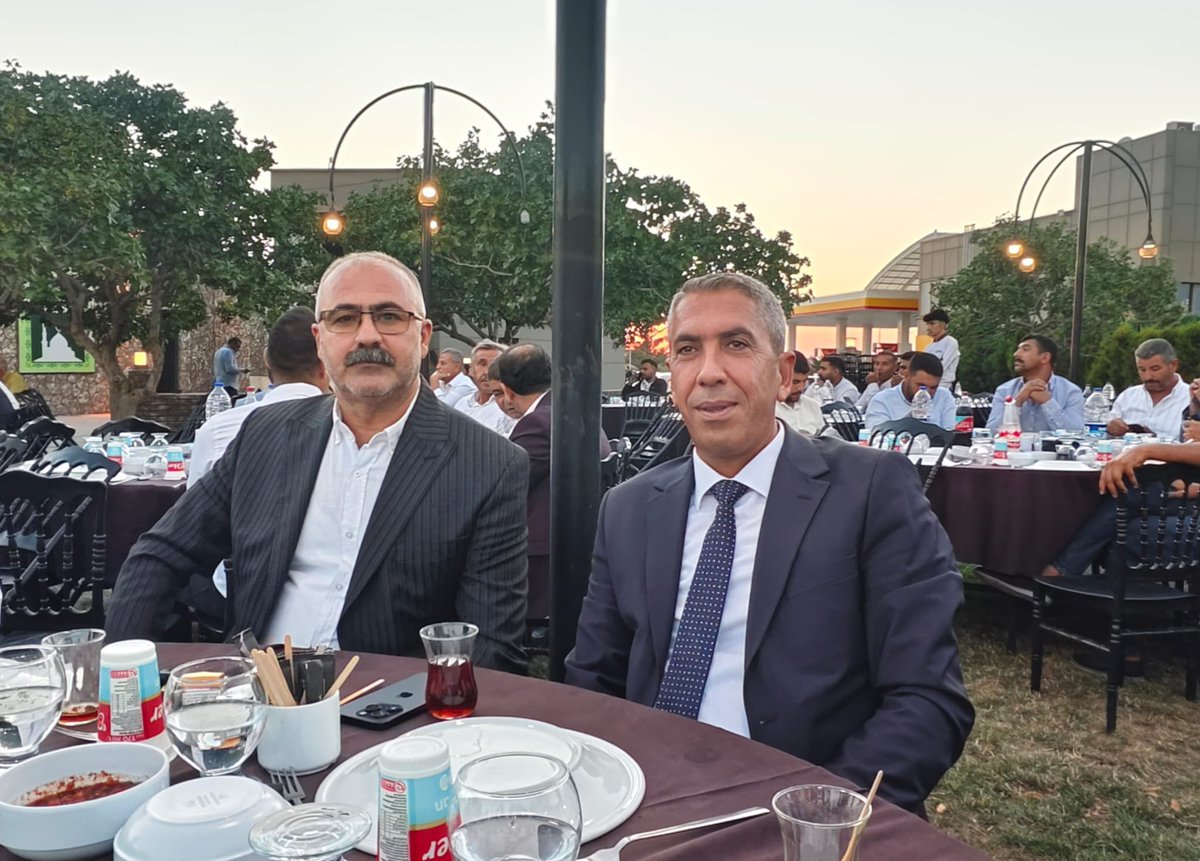 cagraYusufCHP's tweet photo. Sayın Atilla ve Kahraman ailelerinin kıymetli evlatlarının nikâh merasimine katılarak nikâh şahitliği yapmaktan büyük bir memnuniyet duyduk. Bu anlamlı ve özel günde gösterdikleri nazik ev sahipliği için kendilerine teşekkür ediyor, genç çiftimize ömür boyu sağlık, huzur, mutluluk ve bereket dolu bir hayat temenni ediyoruz. 
Rabbim birlik ve beraberliklerini daim eylesin.