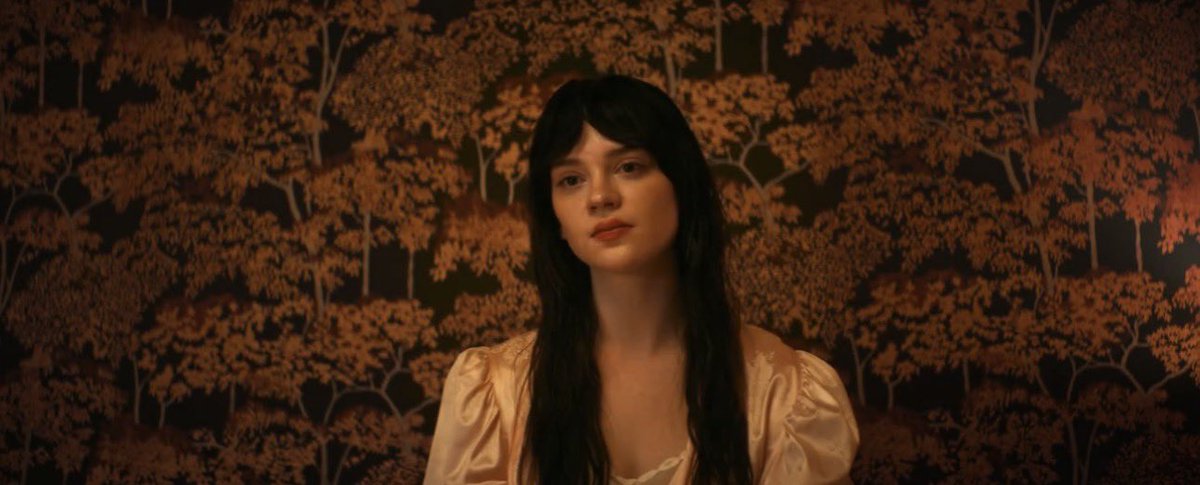 ArchiveSoapy's tweet photo. The full name of Sophie Thatcher’s character in ‘Her Private Hell’ has been revealed as Elle Thunders.

She will play the daughter of Johnny Thunders (Dougray Scott). https://t.co/ftmJ2fOo9x
