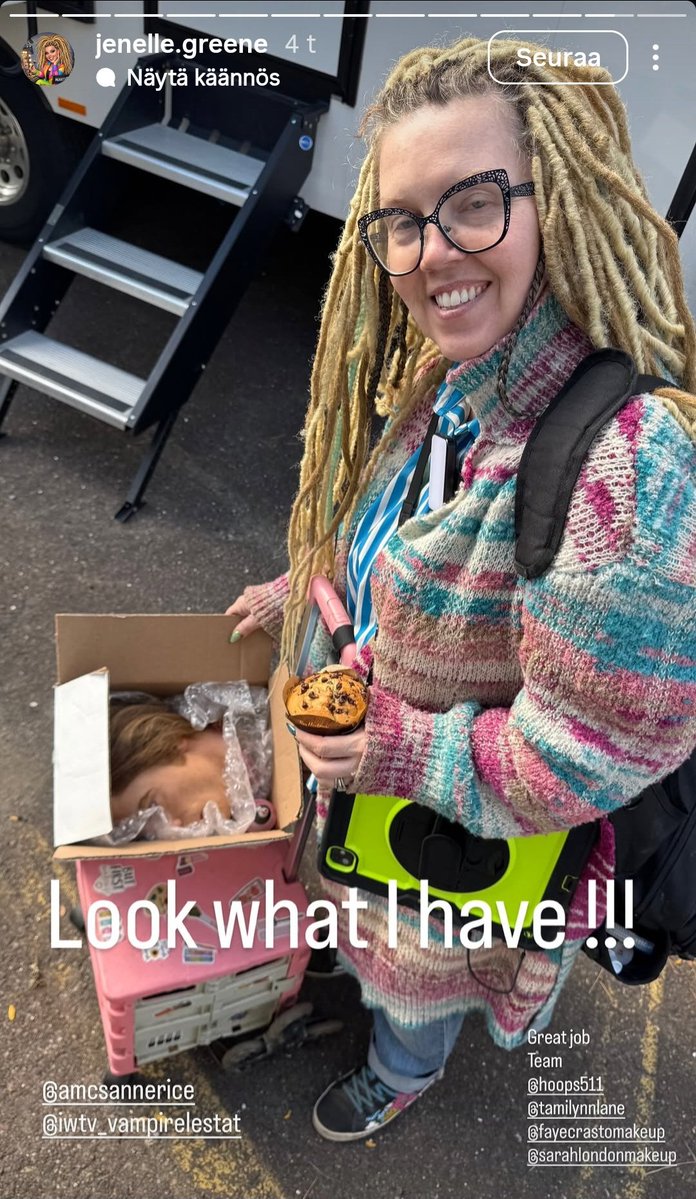 mesierkki's tweet photo. this white woman moment with an AI pfp being a makeup artist on tvl encapsulates the vibe of the season https://t.co/FcqSqaGCTl
