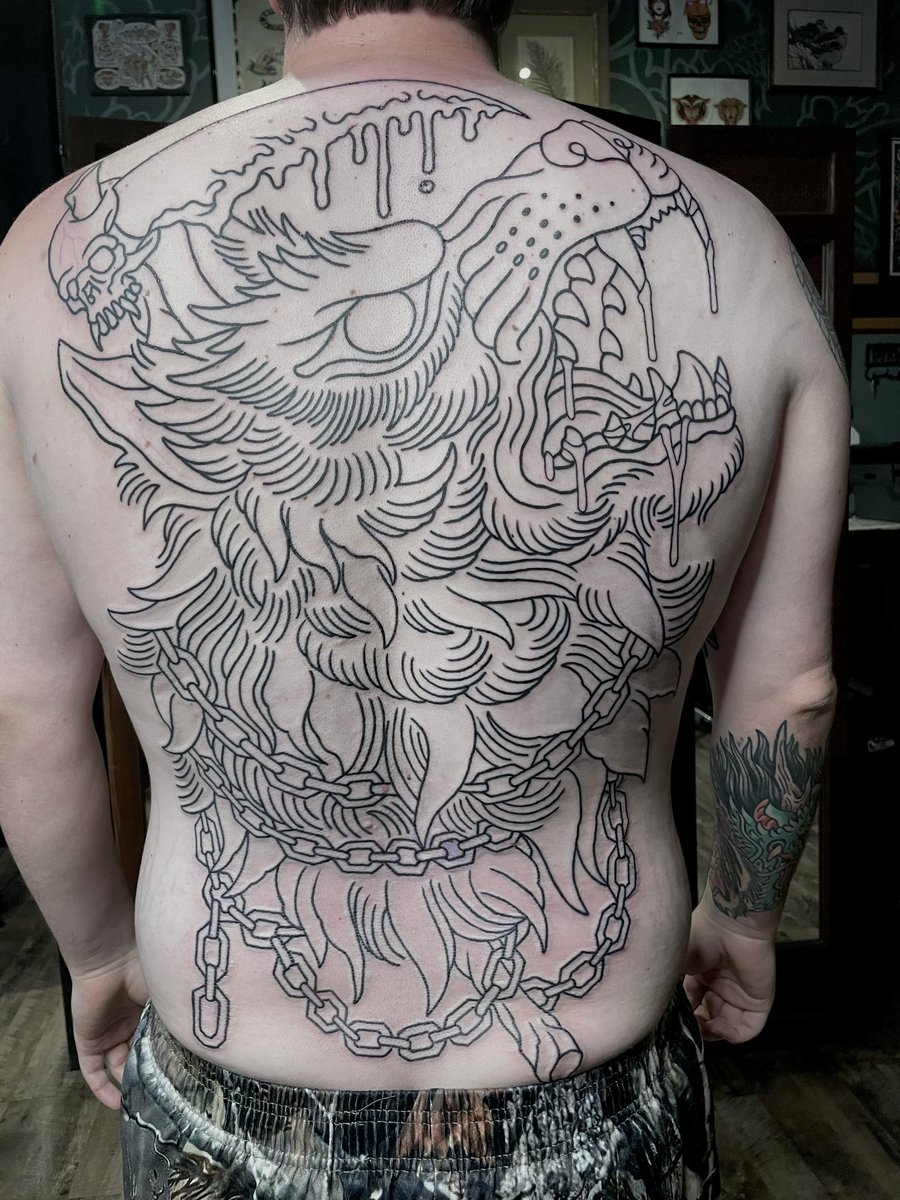 ne_streeter's tweet photo. Here’s my once every couple years “I do tattoos” post. Claim your body and make it yours https://t.co/VtrSzLTSNr
