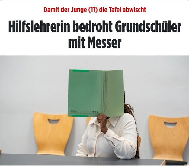 DerGanesha's tweet photo. Einen Politiker beleidigen ? 10.000 Euro Strafe sind schnell drin

Ein Kind mit einem Messer bedrohen und ihn an den Haaren und Ohren gezogen ? 1800 Euro Strafe

Ist das der Migrantenbonus ?