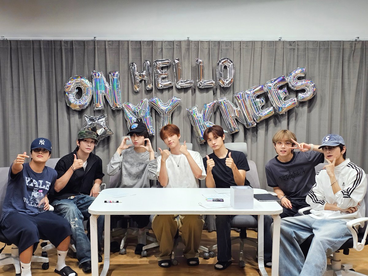 TRENDZ_OFFCL's tweet photo. 📷 #오늘의트지 

🗓 26.07.13
🌊 COMEBACK LIVE

#TRENDZ #트렌드지
#TRENDZ_OMK #OnMyKnees https://t.co/V5eLcUVJl5