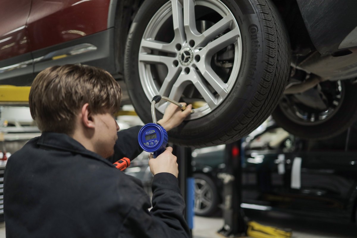 AutobahnMotors_'s tweet photo. Keep your Mercedes-Benz performing at its best with the expert care it deserves. Book your next service visit today.

https://t.co/XJeggxZCFz https://t.co/LMiImu1Zag