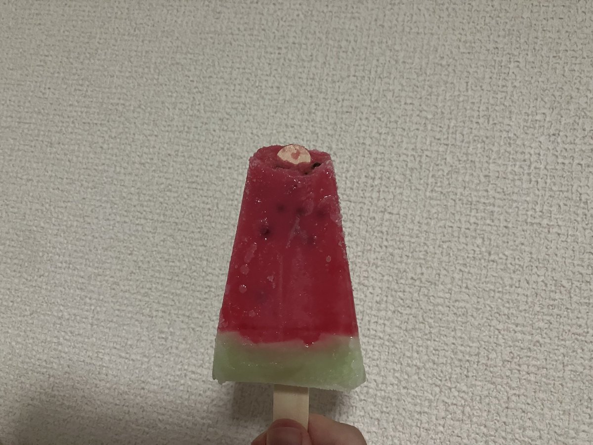 daisangenyotsui's tweet photo. スイカバー😭 https://t.co/W6BvDEIwjk
