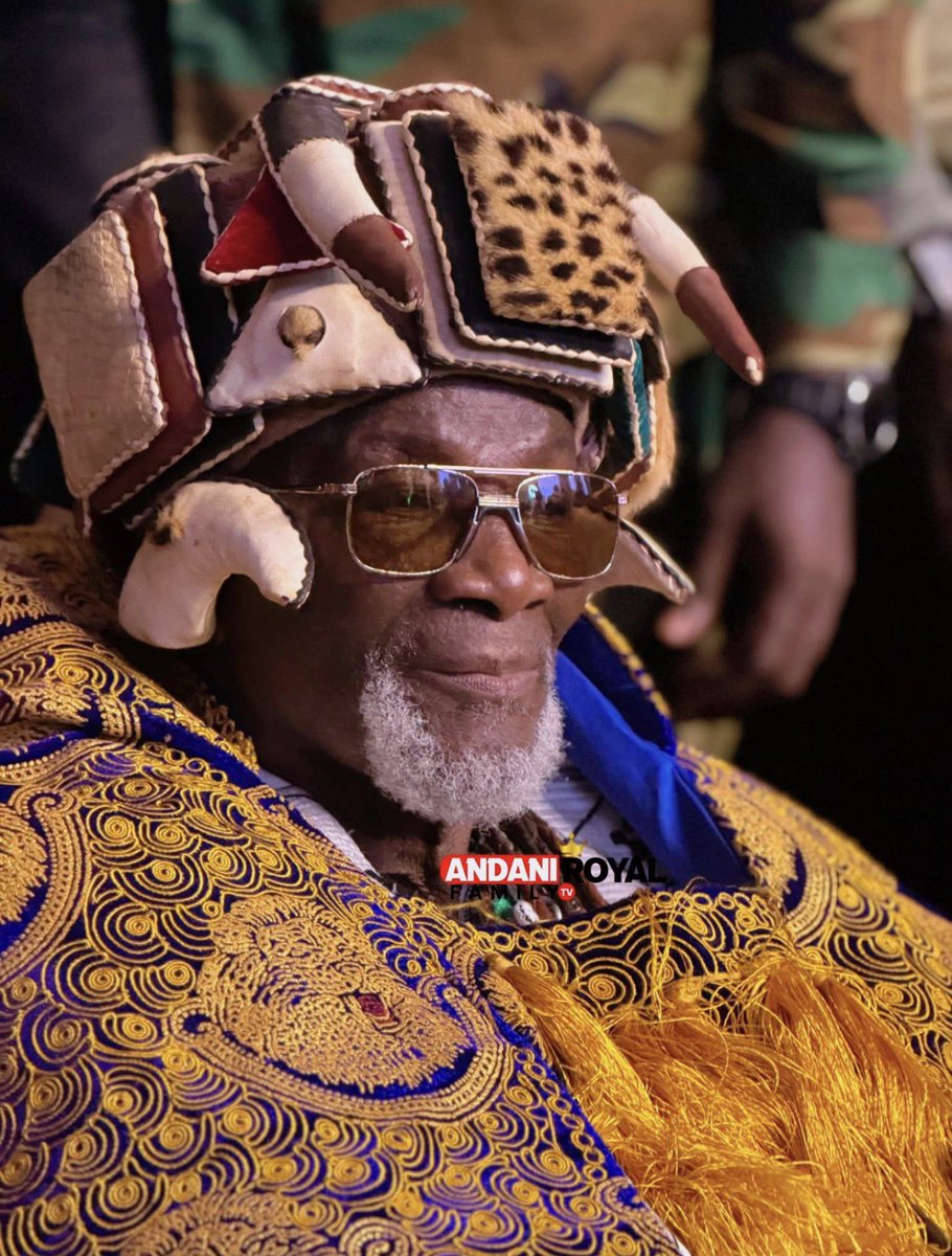 GermanAmbGhana's tweet photo. My sincere condolences to the Royal Family, the people of Dagbon, and all Ghanaians on the passing of His Majesty Yaa Naa Abukari Mahama II. 
His Majesty will be remembered for his dedication to unity, peace, and healing in Dagbon.  
May his soul rest in perfect peace. https://t.co/uPfU1vykIZ
