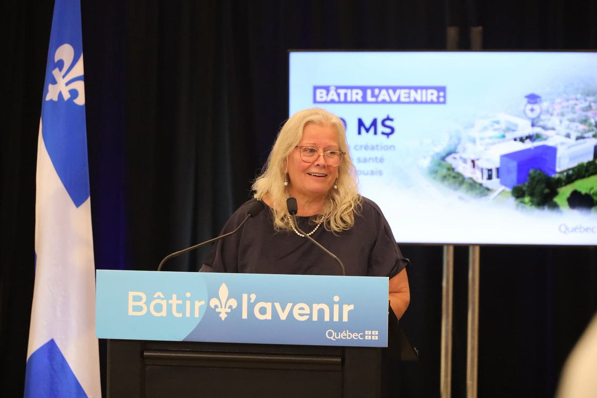 UQO's tweet photo. 70 M $ : Québec confirme le financement du Pôle santé à l’@UQO! La première ministre du Québec @CFrechette en a fait l’annonce  en présence de la ministre de la Santé Sonia Bélanger. @SanteQuebec #Outaouais #santé #éducation 
https://t.co/GsUK1JrnPK https://t.co/4cmNjbdvnY