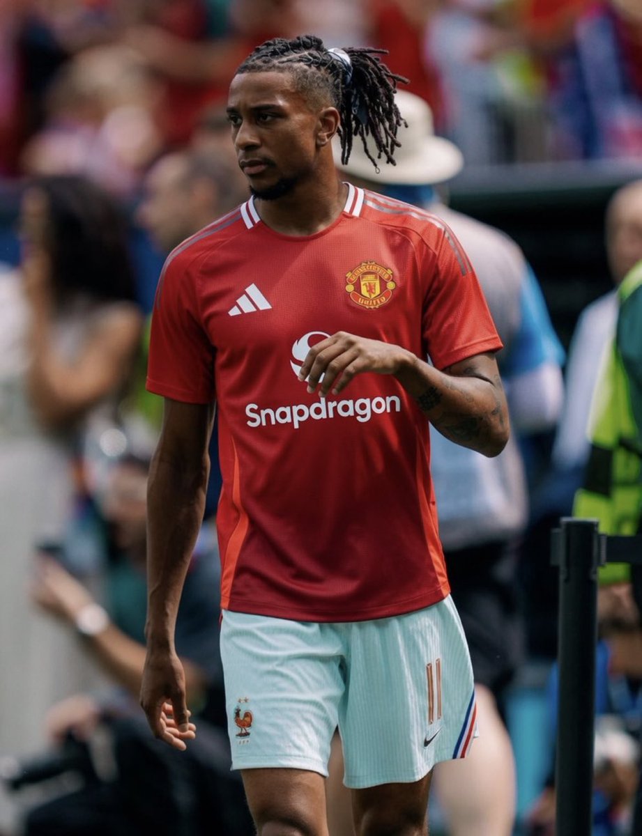 Dede Sam ( Nwa Man United ) tweet media