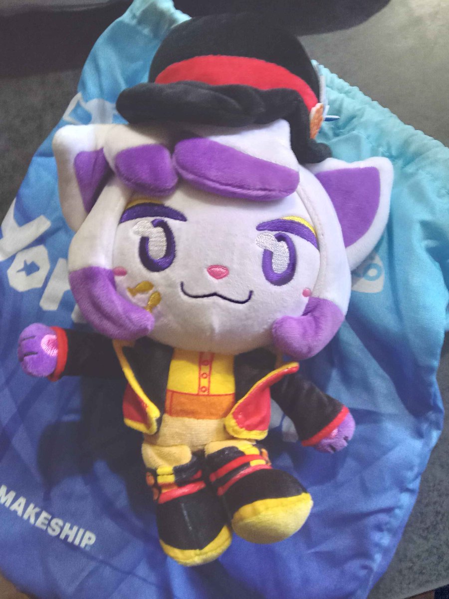 DivinitySharkX's tweet photo. Guess who's home 💕💞💕💕💞💞💞

#yonkagor https://t.co/GOU5JXsMm7