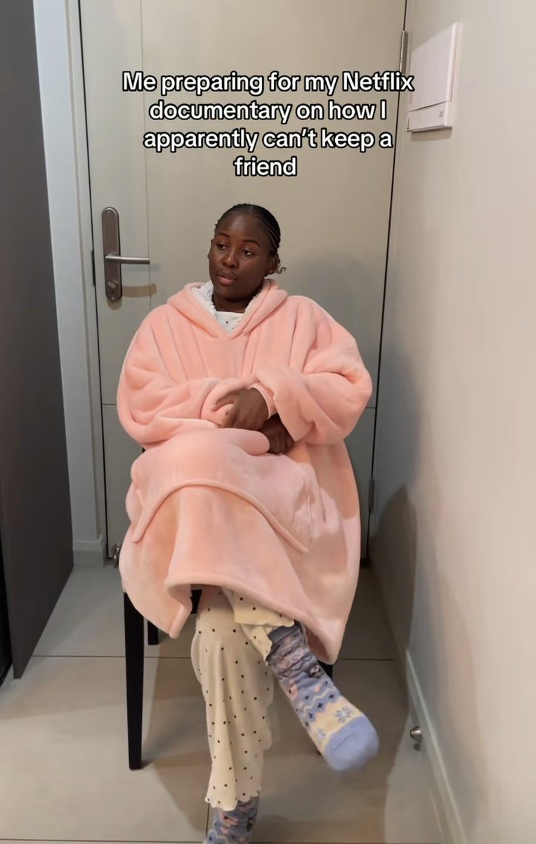 mofo_refilwe's tweet photo. Guys😭😭😭 https://t.co/1gSC9eBLM2