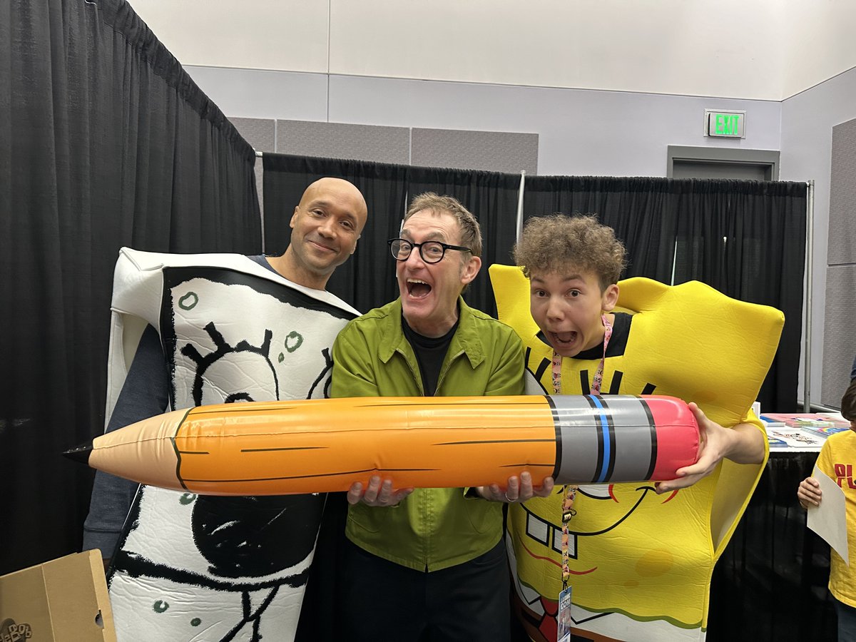 PausedSponge's tweet photo. Happy birthday Tom love u gang 🎁🎂🎊🎉🥳 https://t.co/rosGPP7tKR