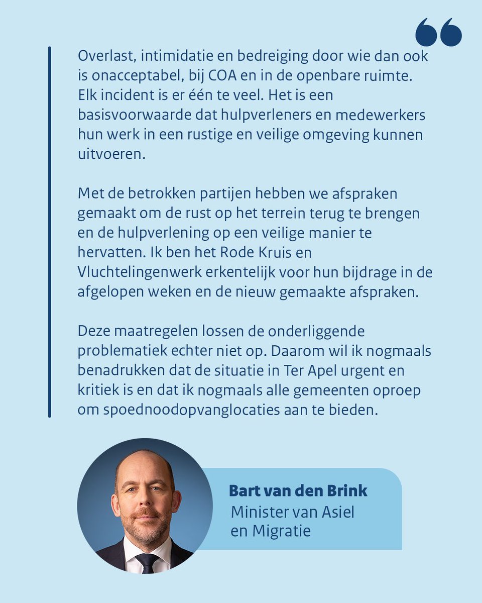 Klas_Liberaal's tweet photo. De minister wil geen problemen oplossen maar problemen spreiden over gemeenten en ‘spoednoodopvanglocaties’.

Niet alleen in Ter Apel criminele asielzoekers, maar door het hele land.

Het vertrouwen in deze minister moet zo snel mogelijk worden opgezegd. Het liefst vandaag nog. 1/2