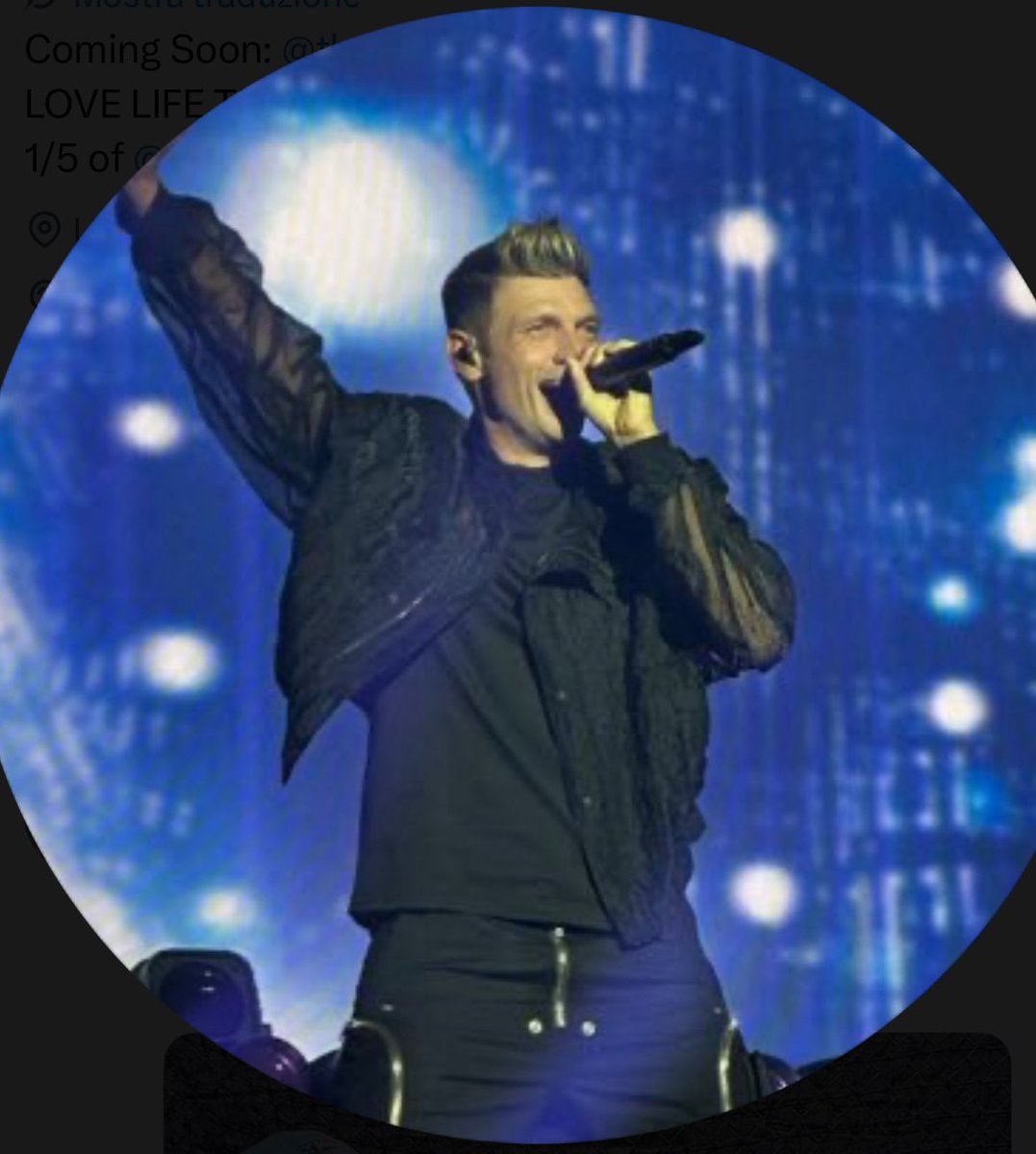 NaviglioMaria's tweet photo. @nickcarter This photo is absolutely fabulous 😍 I wonder what goes through your mind when you choose the photos you share... I think I might have an idea 🥰... #nickcarter #cartergirl #fanforlife https://t.co/TNSUpmSXwL
