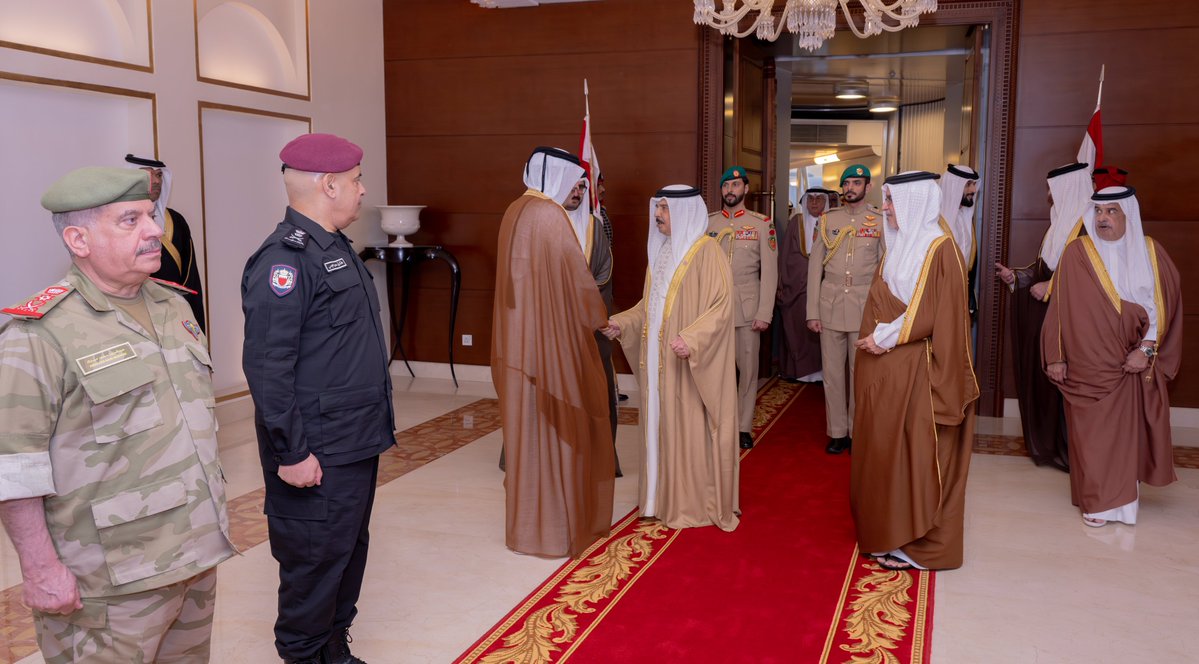 bna_ar's tweet photo. جلالة الملك المعظم يقدم التعازي والمواساة إلى سمو أمير دولة قطر بوفاة صاحب السمو الأمير الوالد الشيخ حمد بن خليفة آل ثاني رحمه الله

https://t.co/Sb9IC3mPpm https://t.co/5BxIPLz9ZF