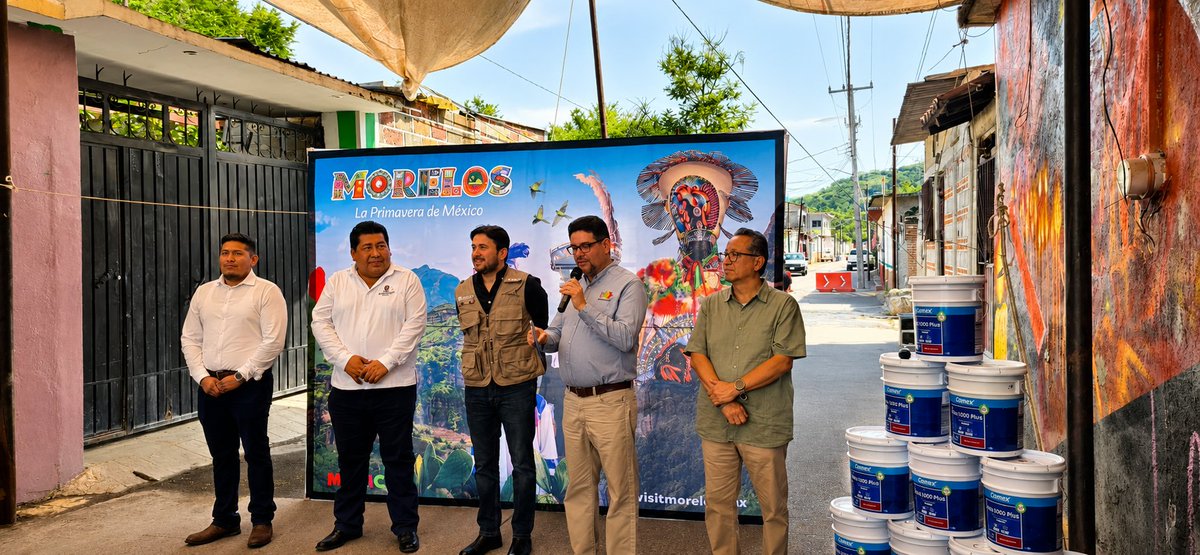 CorazonUrbanoAc's tweet photo. 🤝 En Corazón Urbano celebramos el inicio de #RutasMágicasDeColor en Coatetelco, Morelos. En colaboración con SECTUR, la Secretaría de Turismo del Estado de Morelos y el Ayuntamiento de Coatetelco, sumamos esfuerzos para fortalecer la imagen urbana y preservar la identidad. https://t.co/6g7rIrxOdd