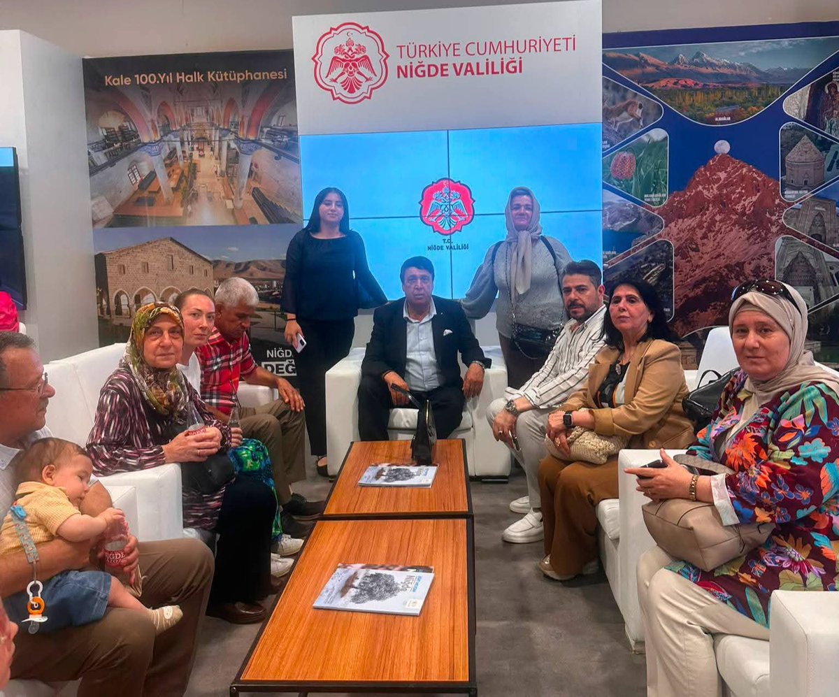 SivilKuruluslar's tweet photo. İstanbul Atatürk Havalimanı
Tüm Sivil Toplum Kuruluşları Platformu olarak; Genel Başkanımız Fuat Bodur, Kadın Kolları Genel Başkanımız Yüksel Turğut Akın, Genel Bşk Vekilimiz Ahmet Çalbay ve yönetim kurulu üyelerimizle birlikte Niğde Tanıtım Günleri programına katılım sağladık. https://t.co/EprEdjjaPj
