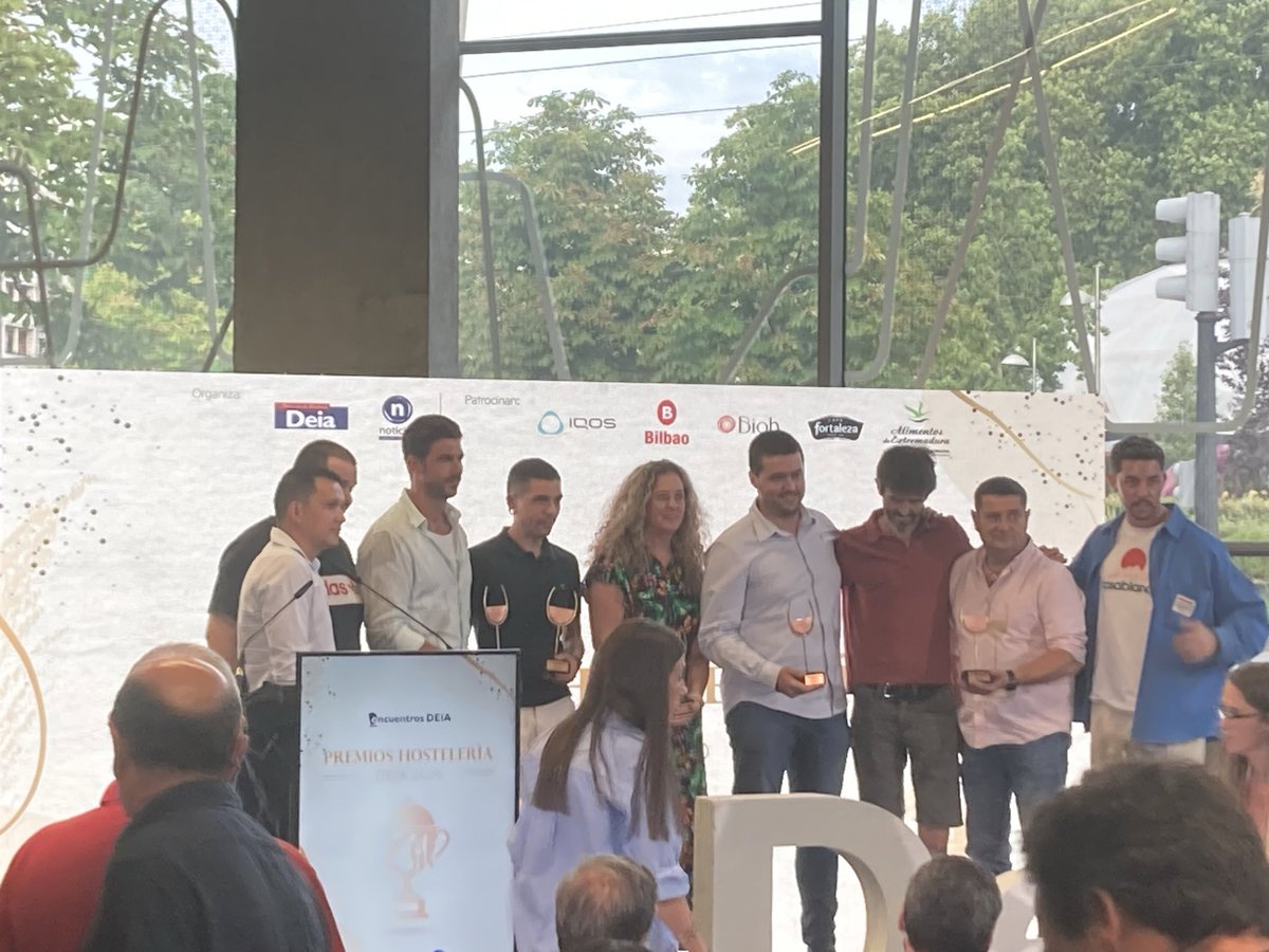 Esteban tweet media