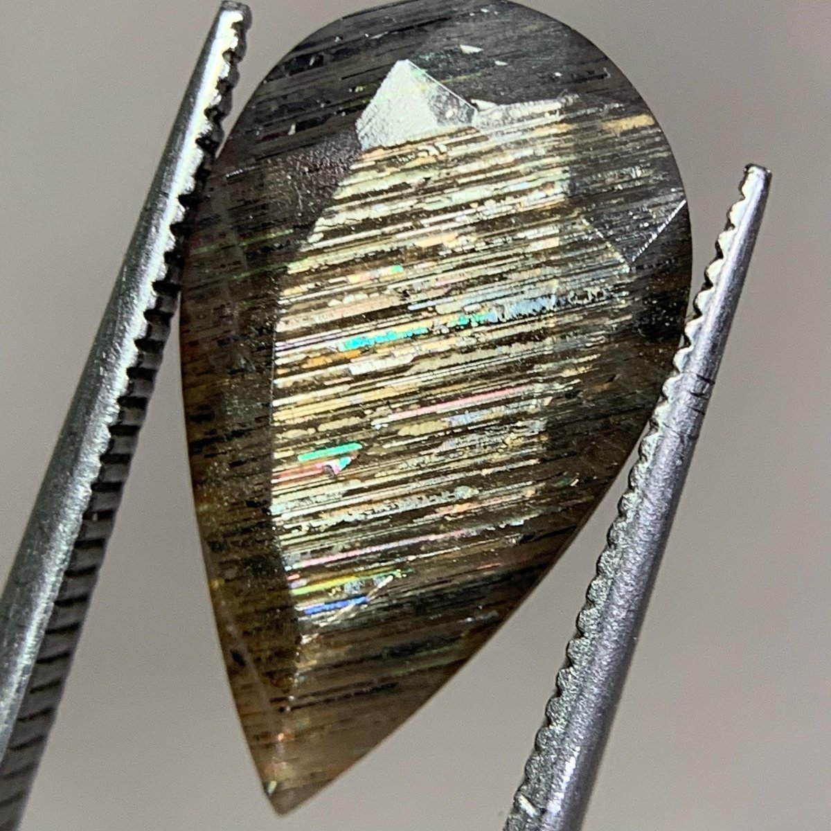 mudassirof32069's tweet photo. Best and Unique Quality Meteor Shower Sunstone from Tanzania Mines Check New listing in my Etsy Shop https://t.co/01bPXtAuuT
#confettisunstone #sunstone #Tanzania #feldspar #moonstone 
#rainbowsunstone #iolite #iolitesunstone #strawberryquartz https://t.co/8Qqsr4Lwwt