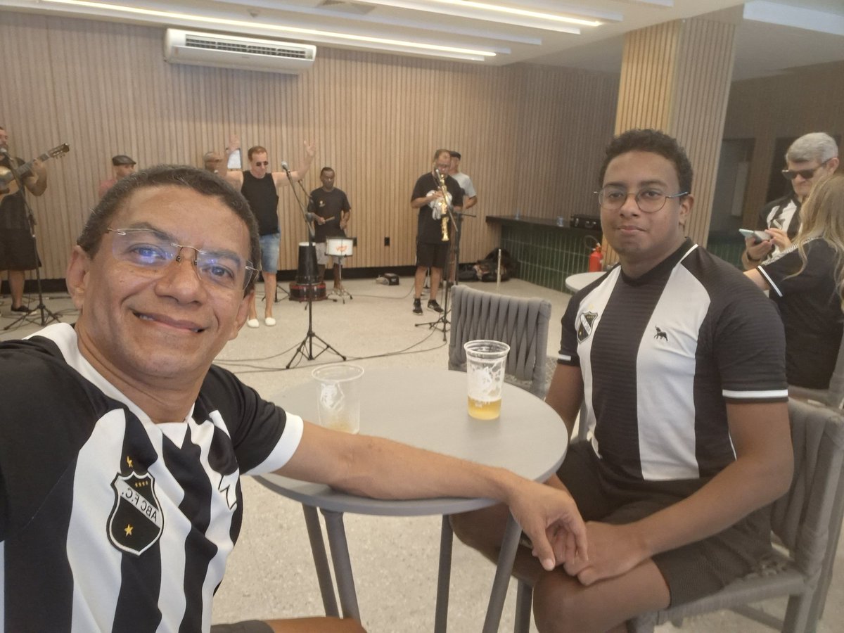 Edu_Matias's tweet photo. Fiz parte da vitória do mais querido por 3x0 e a classificação pra próxima fase.. https://t.co/dWoPF89BTv