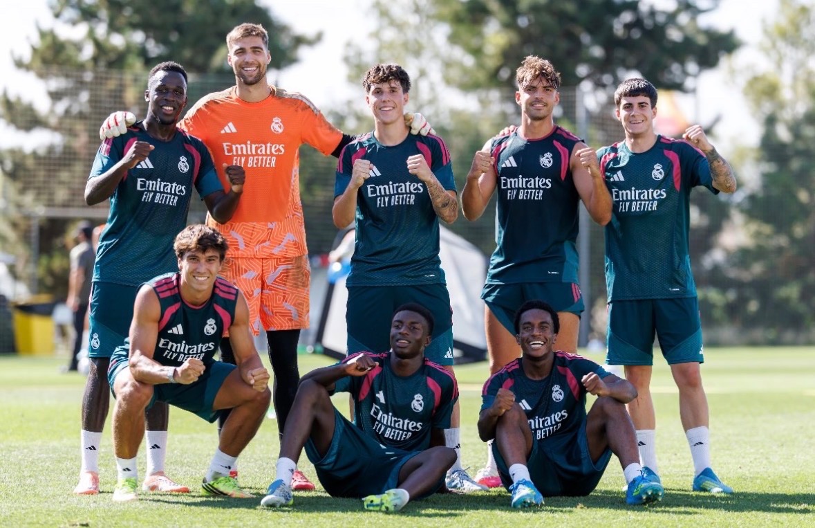 MadridXtra's tweet photo. TRAINING WINNERS. ⚪️✅ https://t.co/ijZ4HwYnzF
