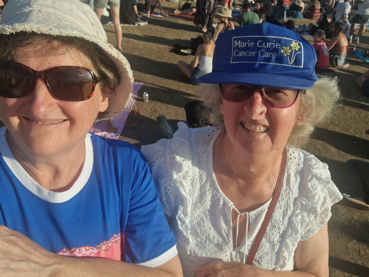 maisiethetortie's tweet photo. @LewisCapaldi #LewisCapaldi #BSTHydepark thank you thank you my 72 year old sister and myself had a fabulous time and can't wait to see you again! https://t.co/0OfSy8Z22k