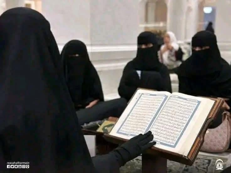 eabira3's tweet photo. أن تكوني مُعلمة قُرآن هو أصلح لكِ وأنفع 
فالدنيا والآخرة من مائة شهادة دُكتوراه ♥️ https://t.co/xgYEl3bLy6