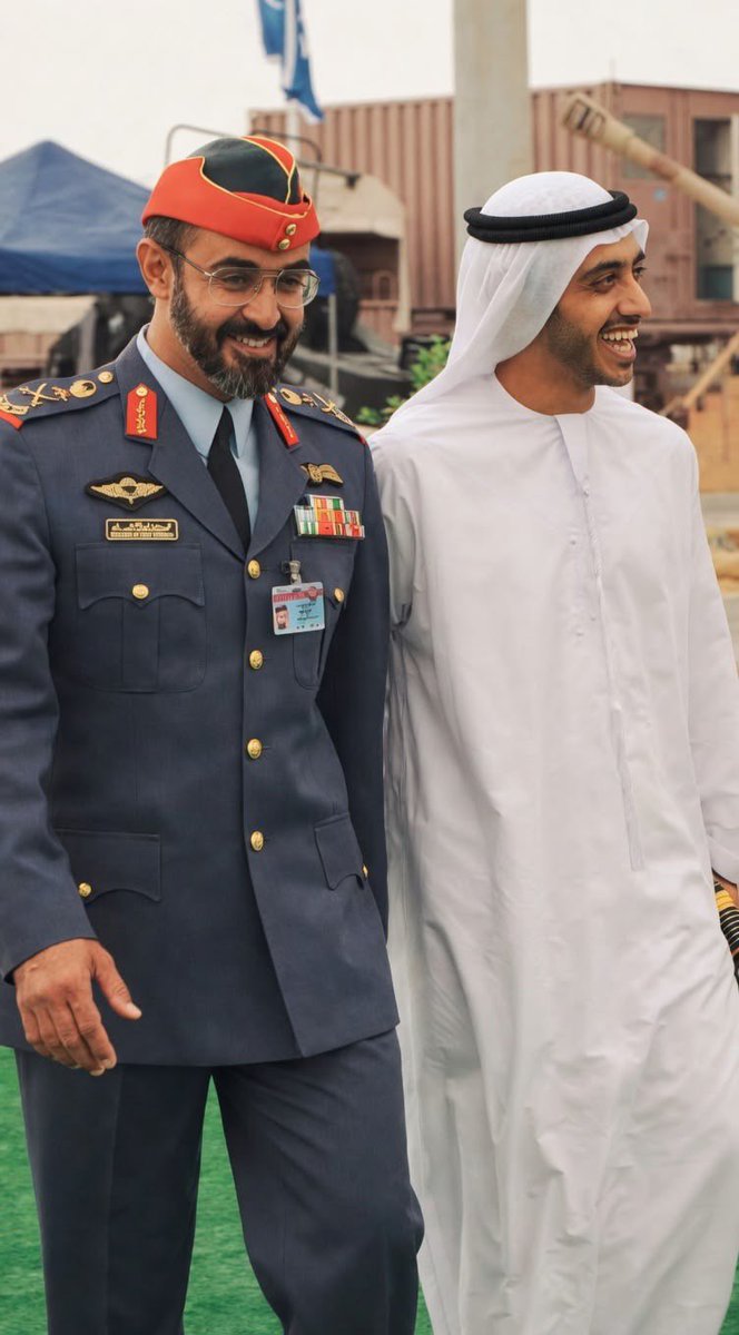 Ousha1971's tweet photo. الحمدلله على نعمة الشيخ محمد بن زايد 🤲🇦🇪 https://t.co/KQQoG7zwC3