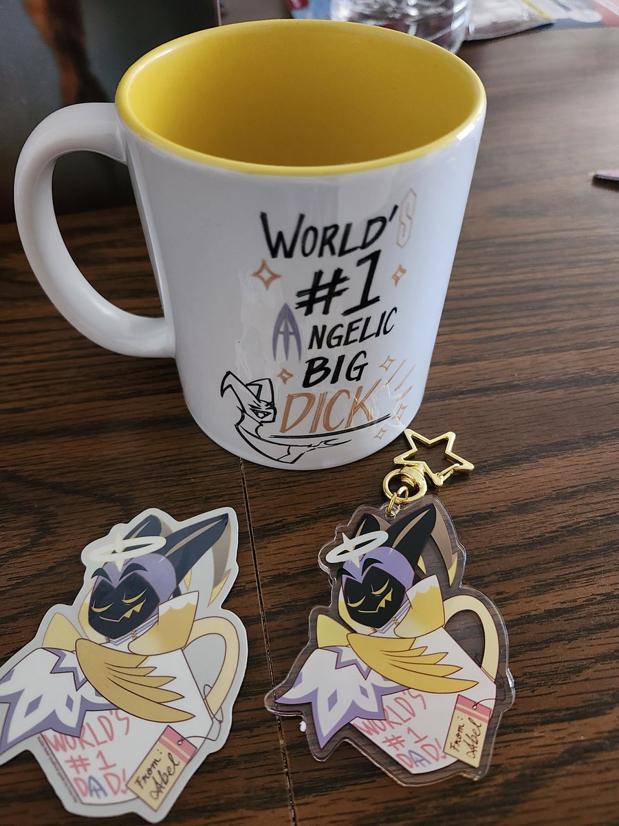 DinoMaineShark's tweet photo. Guess who arrived!!
EVEN more merch from the lovely @infj_crezz Thank you for your contribution to the shrine! 🤝
(The mug survived 🥹)
(am i allowed to @ people? 👀)
#adam #adamhazbinhotel #dickmaster https://t.co/ylxXPcjPdr