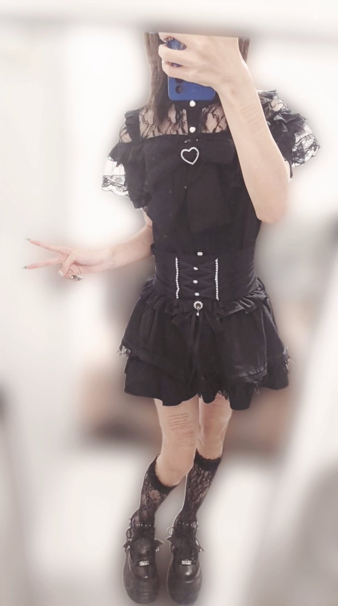 KittyVampireNYA's tweet photo. 一起去天堂吧
#fyp #自撮り界隈 #iiii #男娘 #4i #1i https://t.co/PxSvZgQuoY