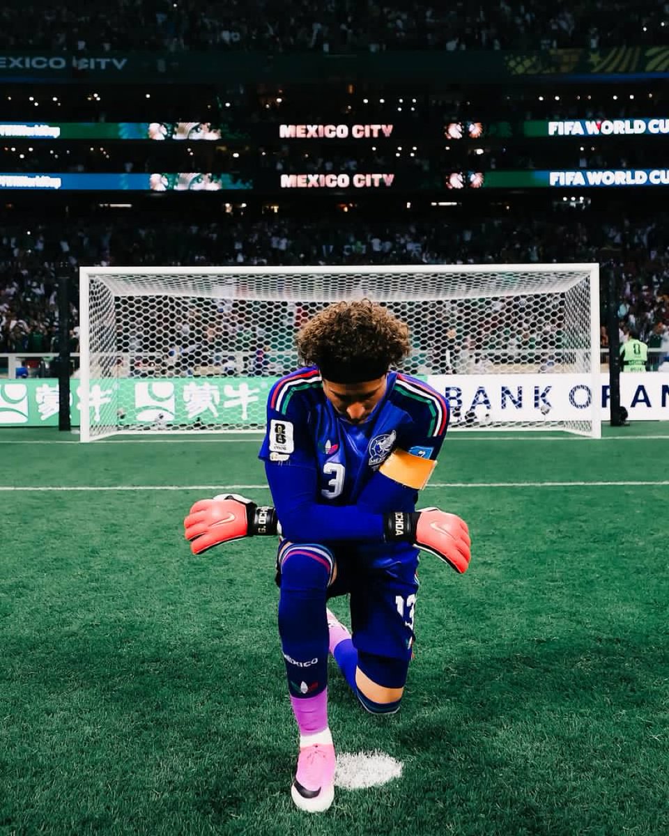 AdalFrancoR's tweet photo. ¿Qué título le pondrían a esta foto? 

📸 @fifaworldcup_es https://t.co/BMWEUmbRaK