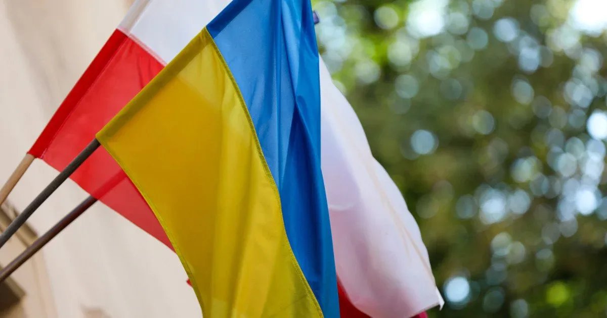 polyvettaex's tweet photo. Przemyslaw Czarnek says PiS will seek a Sejm resolution opposing Ukraine's EU path, arguing historical memory matters. Sebastian Gajewski from New Left responds that such a resolution would have no real legal effect. https://t.co/w12lXwymiE