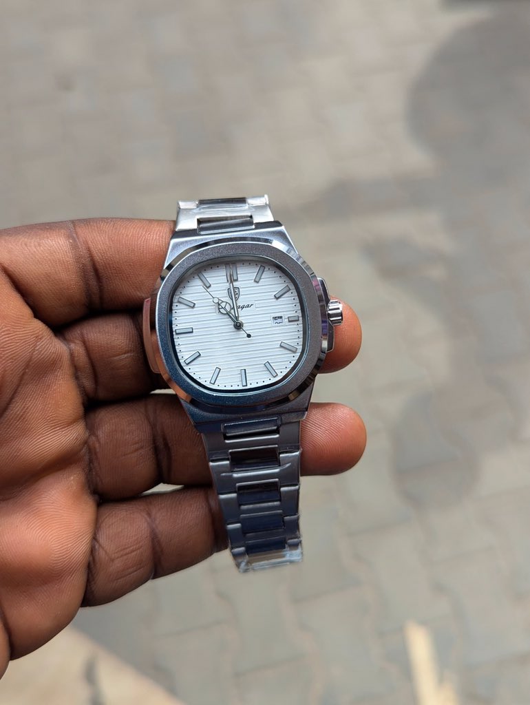 AdeTimePiece26's tweet photo. Poedagar watch #poedagar #trending #luxurywristwatch #menwristwatch https://t.co/SIjzRojKTR