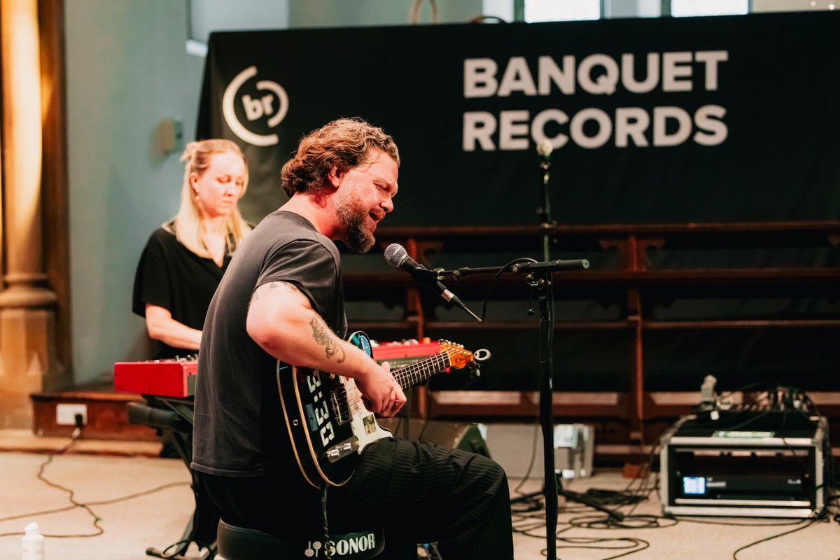 BanquetRecords's tweet photo. JJerome87 celebrating the release of 'The Canyon' in Kingston with a charming stripped-back set and stories of alt-J history
📷 : @JezPennington https://t.co/aagx6l1YZt