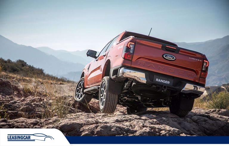 ALeasingcar's tweet photo. Ford Ranger RANGER NUEVA GENERACION 2.0 XLS Blanco 2.0 2026 0 km USD 59.990. Aceptamos Permutas. Financiación Bancaria. Consultas al 096 987 840 / 4399 2209 / 099 247931 https://t.co/rTze4ftHy7 https://t.co/DAqsZkTvlI
