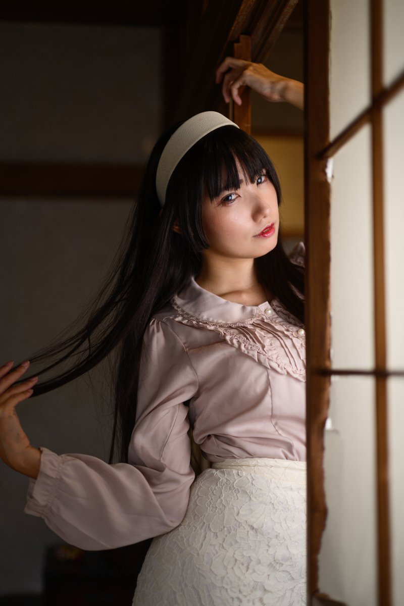 Planar_kun's tweet photo. おはようございます。
火曜日です。
本日も無事過ごしましょう。

今朝は @akimoto_rui さん。

#秋元るい さん
#マシュマロ撮影会
#ポートレイト https://t.co/FZg0MSk8Yl