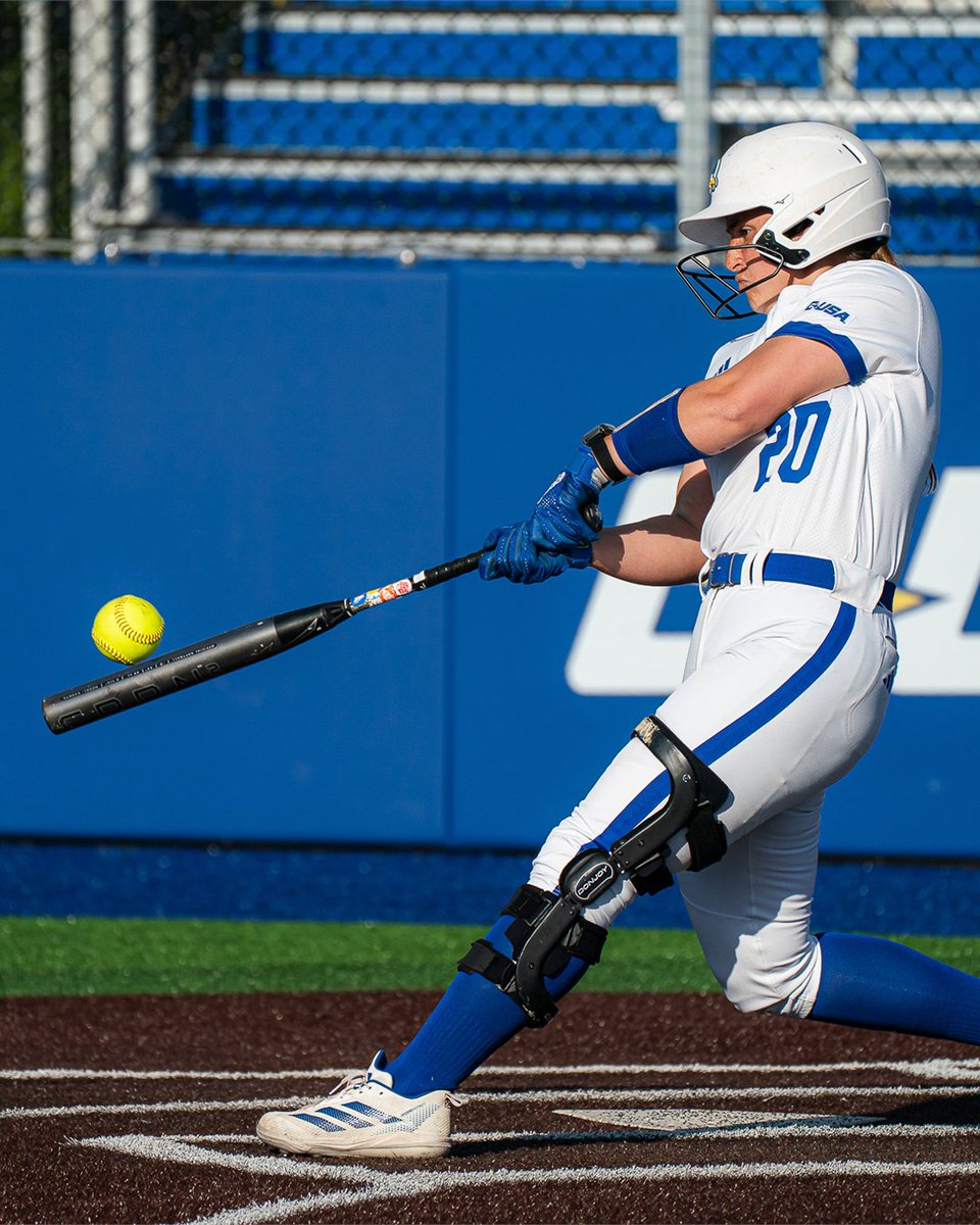 Delaware_SB's tweet photo. Happy Birthday to Gianna! 🎂 https://t.co/mllXLpNXIL