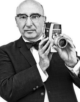 DaysOfNoahh's tweet photo. The fact that the only running film footage came from a Ukrainian Jewish 33rd degree #Freemason, Abraham #Zapruder, should tell you enough already.
#InformationControl, they're good at that stuff. It's essential to keep a #hoax alive as real for the masses.
#JFKHoax #Kennedy https://t.co/oQepbuuSch