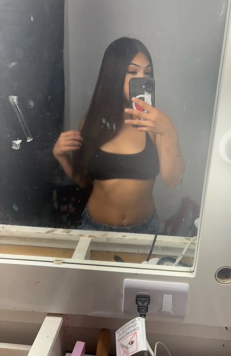 awfullottalex's tweet photo. 🤗 #ie #pomona #la #latina https://t.co/nOtTr8hS2A