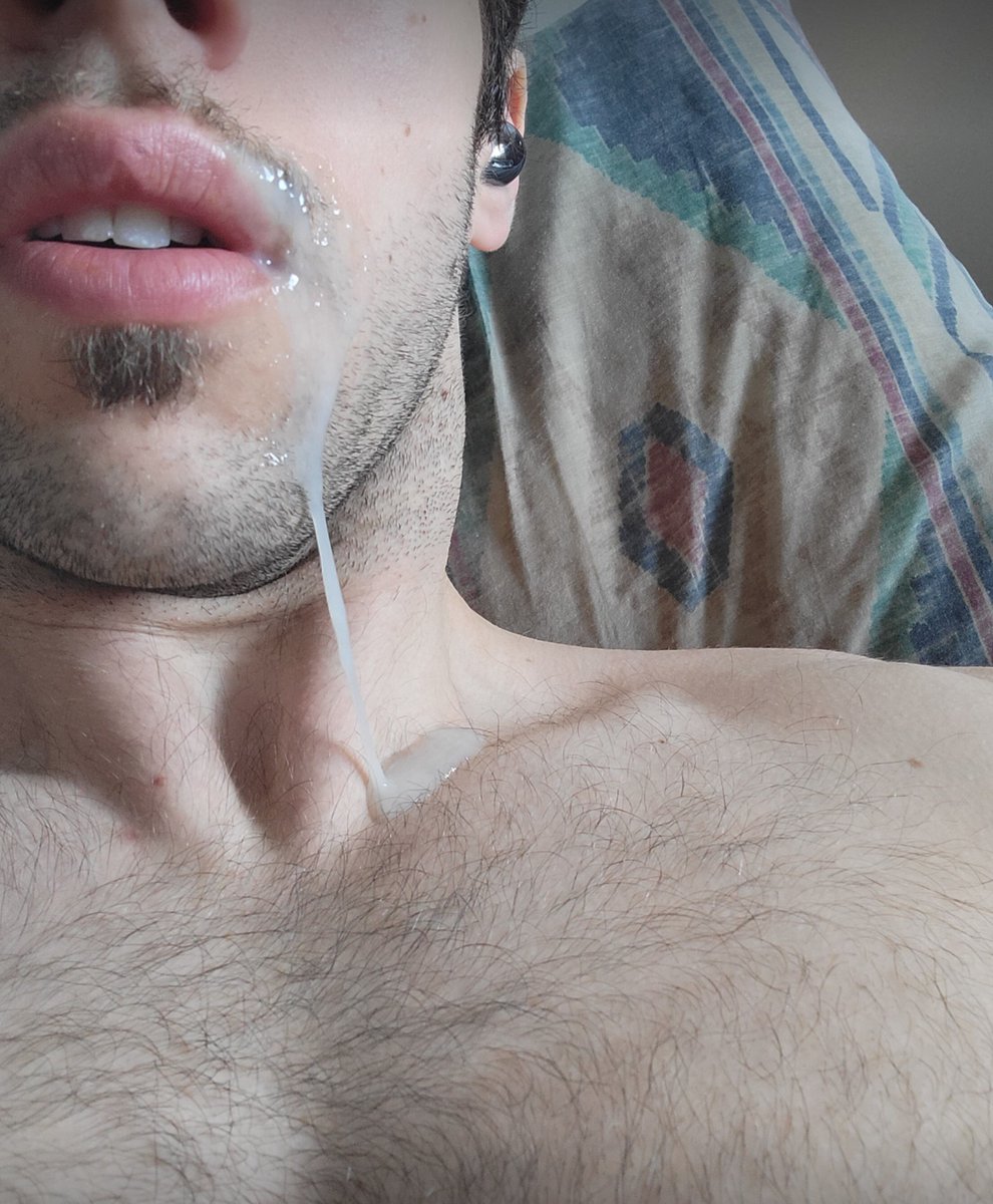 ArnoAntino's tweet photo. Would you kiss me after? https://t.co/7hGeupSh8f