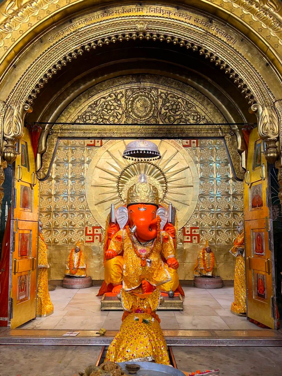 vinodmittal9's tweet photo. मोती डूंगरी गणेश जी महाराज की जय https://t.co/y0XfDtWIQo