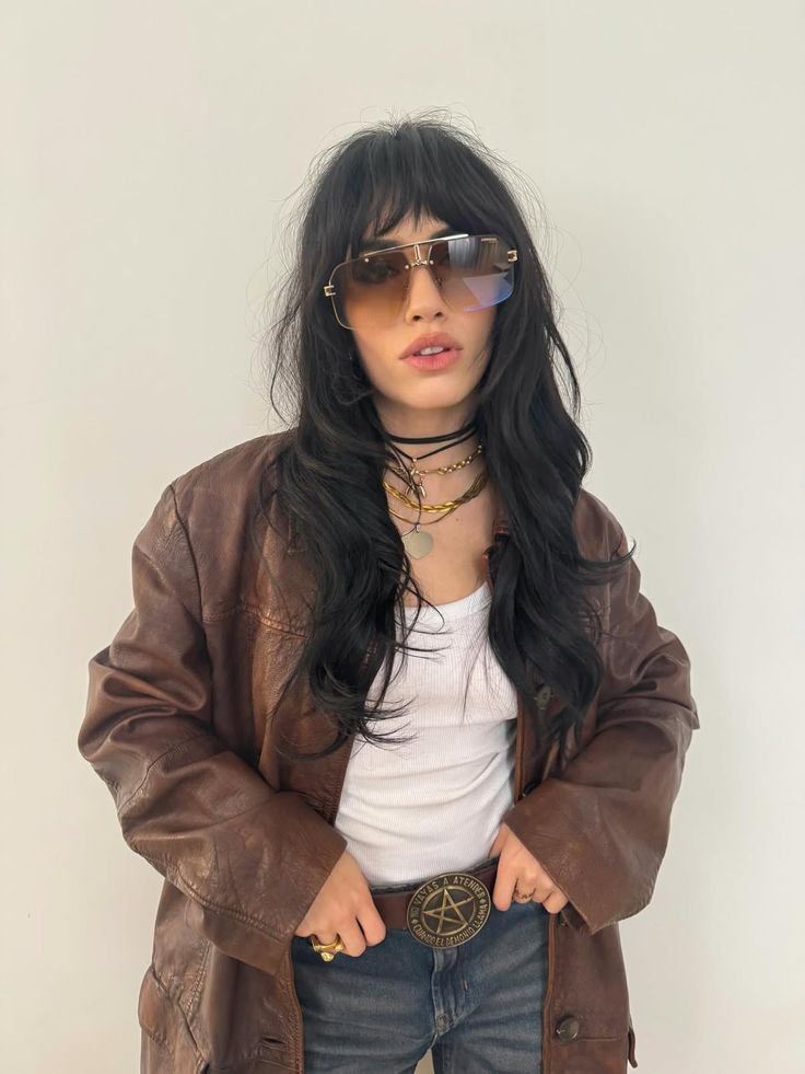 lokura4lali's tweet photo. me encantaría hacerme este look pero no me va a quedar tan bien como a lali https://t.co/SP2z103bpw